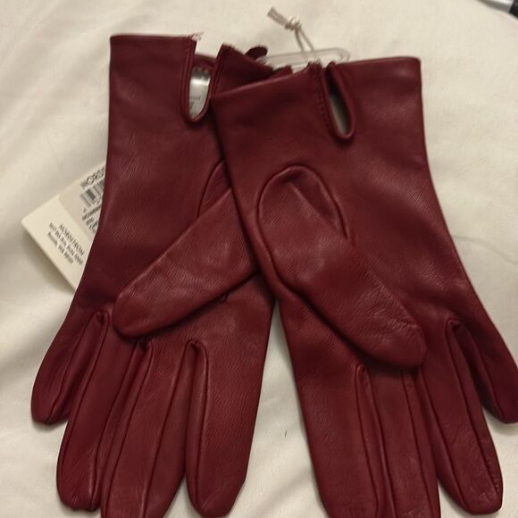 NWT Nordstrom Lambskin Leather Gloves Cherry or Colt Blue $100 - Picture 5 of 7